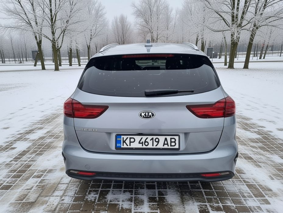 Продам Kia Ceed максимальный