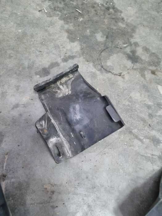 narożniki progowe suzuki samurai