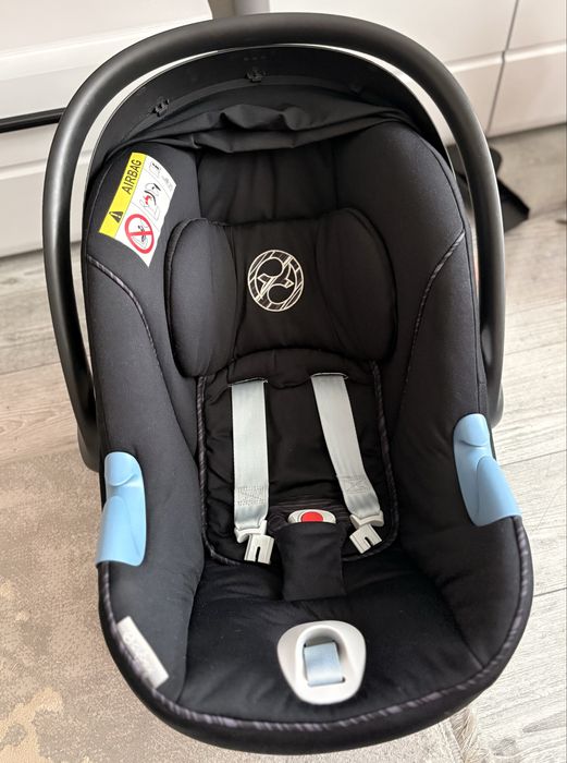 Автолюлька Cybex Aton M + адаптери