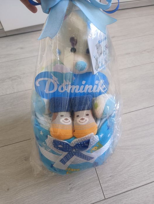 Tort z pampersów dla dziecka
