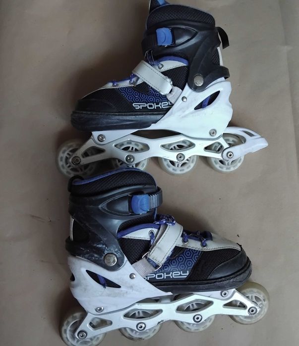 Роліки розмір регулюється 38-41