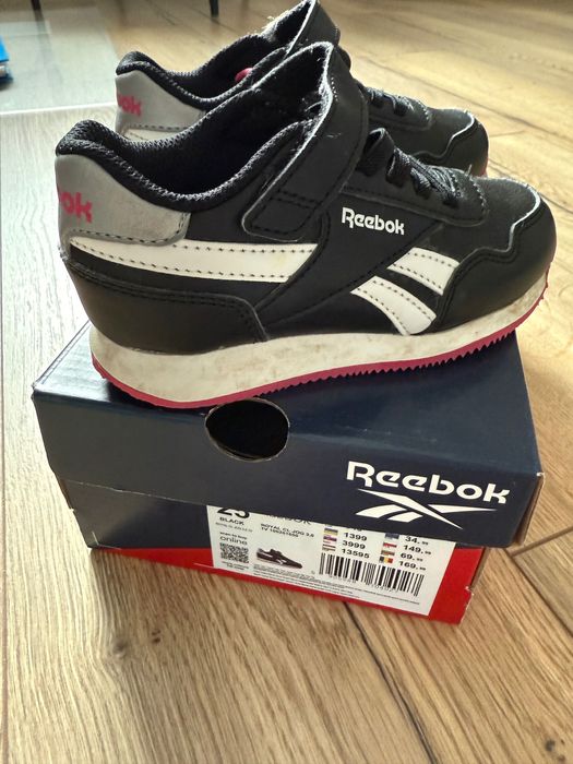 Adidasy dla dziewczynki