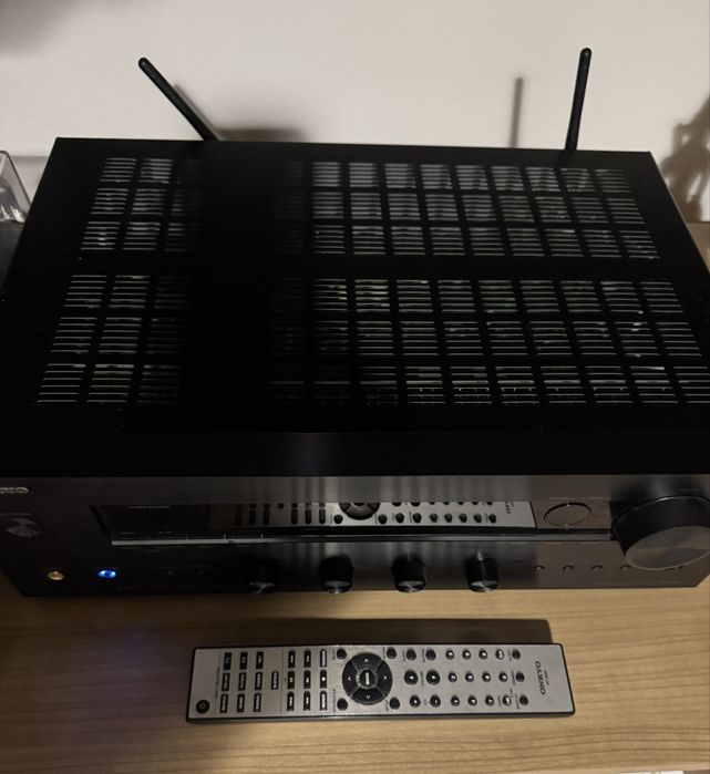 Onkyo TX-8150 – amplituner stereo sieciowy