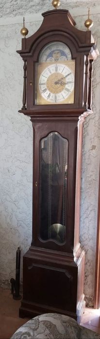 Relógio de pé vintage