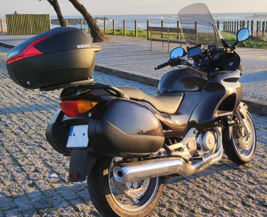 Honda NT650V Deuville de 1998