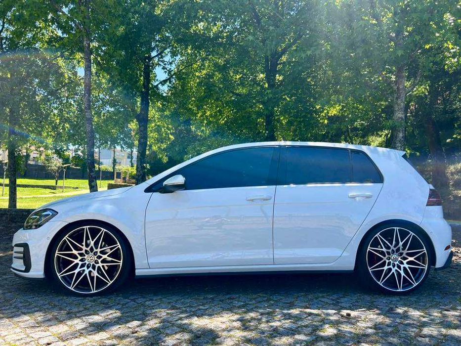 Volkswagen Golf — fotografia 4