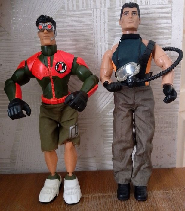 Продам игрушки для мальчиков Action Man