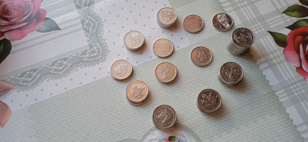 продам монети по 10 гриве