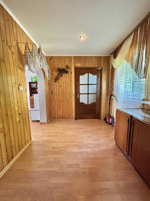 Продається будинок 110м.кв. Ділянка 9 соток. Тисменичани. Школа. Садок. Газ. Світло. Вода