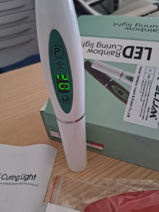 Lâmpada fotopolimerizadora dentária