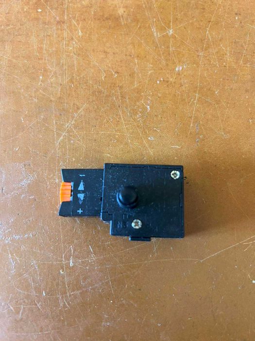 Кнопка з регулятором 5А 250V