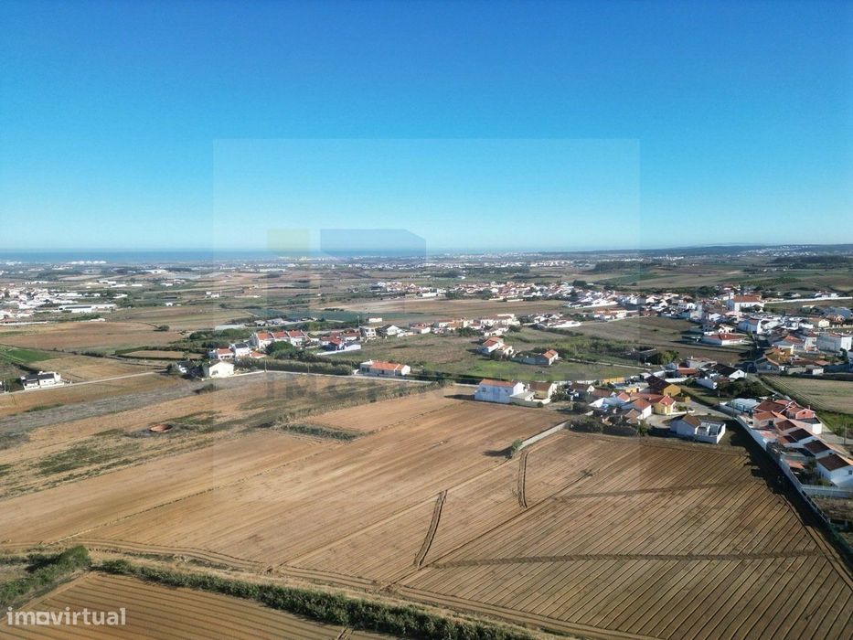 Terreno S. Bernardino — Atouguia da Baleia, Leiria