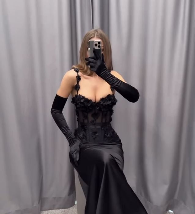 Корсет мереживний