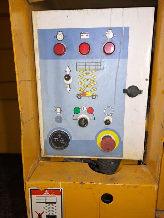 Elevatória plataforma tesoura Haulotte H12SX Scissor Lif