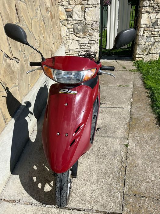 Скутер Honda Dio