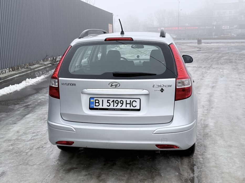 Hyundai i30 .2010 року з газом