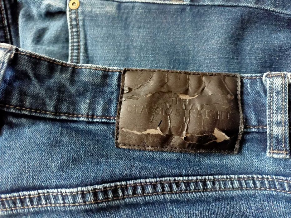 C&A męskie spodnie jeansy 34/32 straight rezerwacja