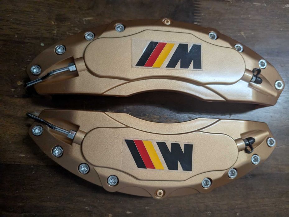 Capas resistentes para travões  BMW  , 525, 520,,320,318,220,120,118