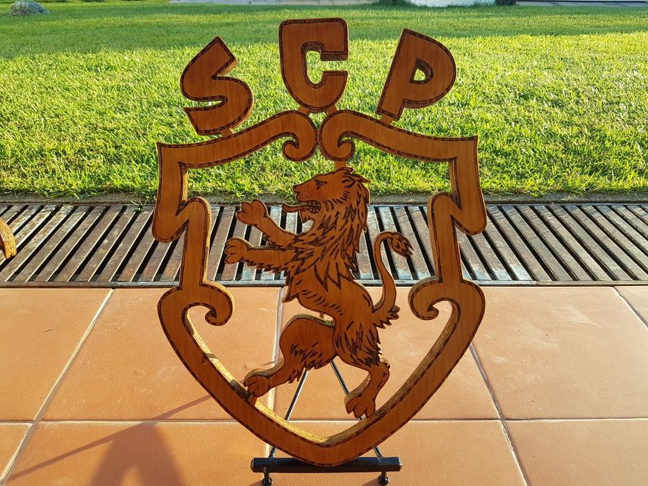 Emblema em madeira Benfica / Sporting