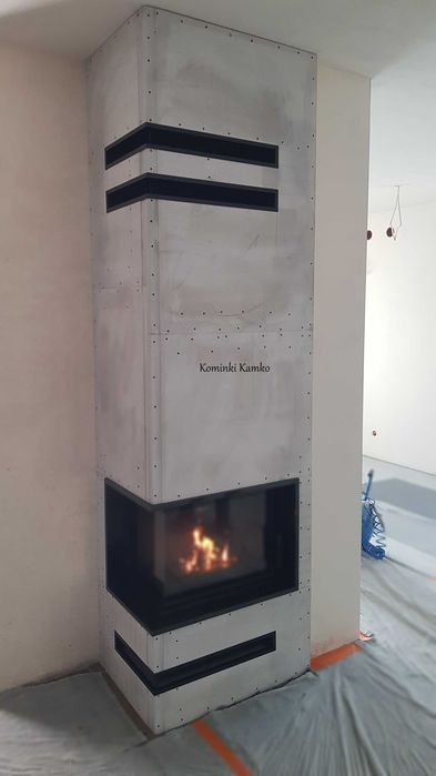 Kominek Kratki Floki s narożny z zabudową