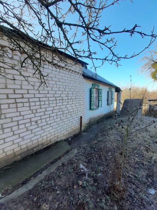 Продам  дом в Новопокровке Чугуевский р-он!