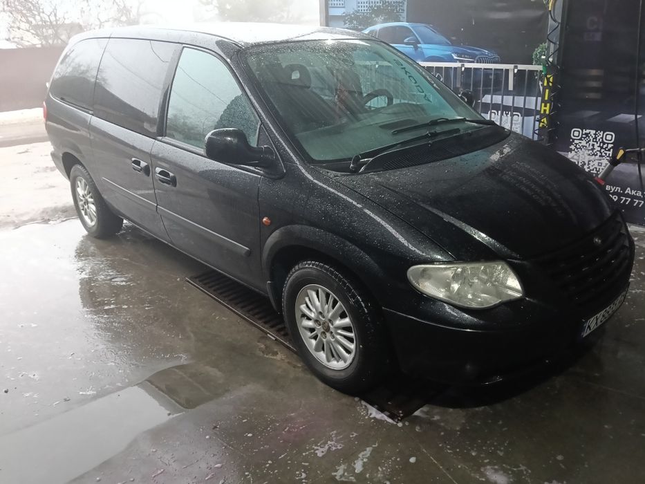 Chrysler gr.voyager 2006 год