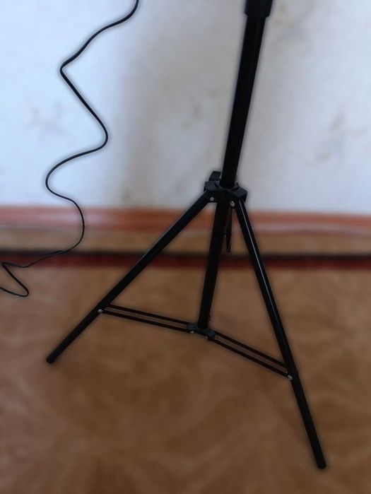 Кольцевая LED лампа RL-14