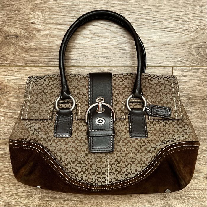 Продам вінтажну сумку 2000-х Coach Soho Signature Flap Satchel F10929, Brown/Tan Signature Jacquard & Suede Monogram