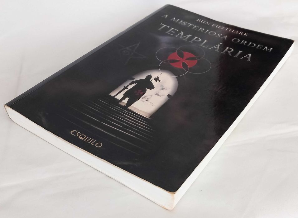 Livro A Misteriosa Ordem Templária de Run Futthark [Portes Grátis]