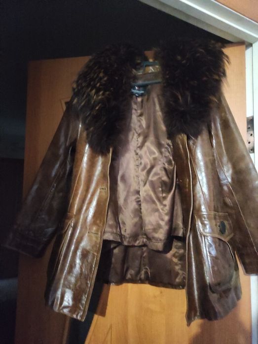 Куртка кожаная с подкладкой,пальто мужское