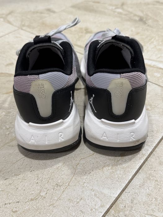 Кросівки Nike Jordan Air 200E