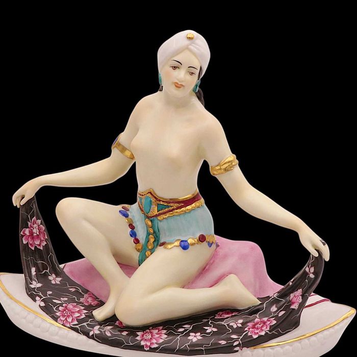 Статуэтка "Восточная красавица" Karl Ens Германия.