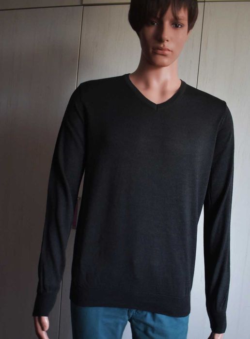 Sweter wełniany L ciepły wełna merino 50% prosty męski szary serek sweterek