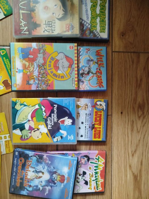 Bajki dla dzeici DVD VCD Inspektor Gadżet Tabaluga Lucky Luke Benjamin