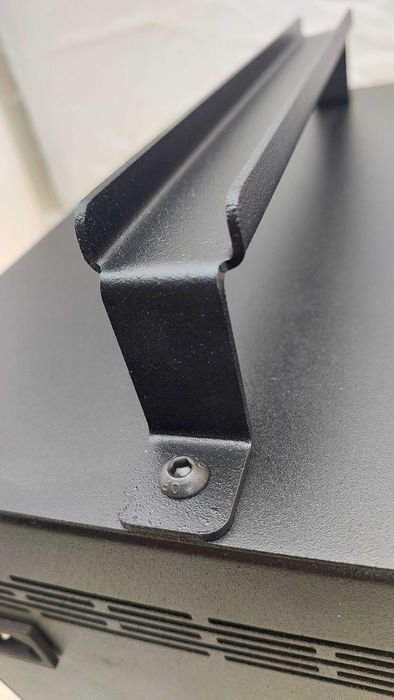 Мобільна зарядна станція LiFePo4 вироблено в Україні. Гарантія