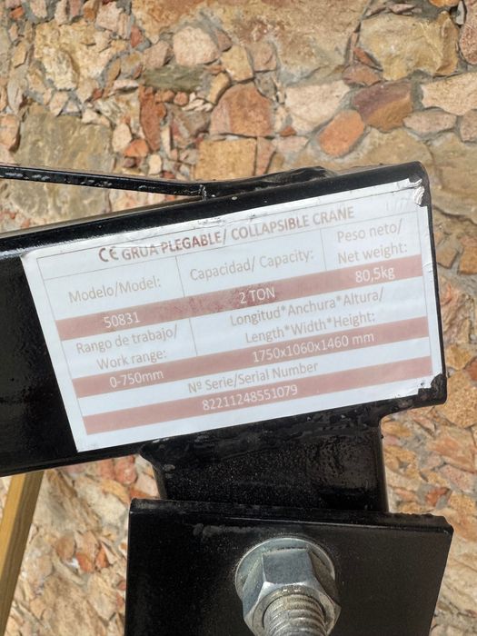 Grua JBM 50831 de 2 toneladas dobravel