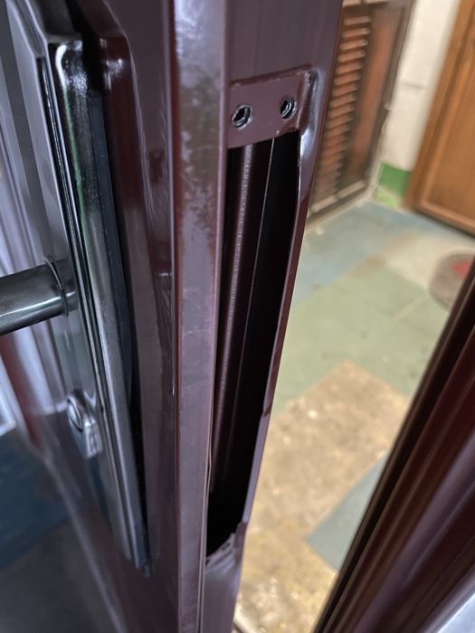 Входная дверь без замка