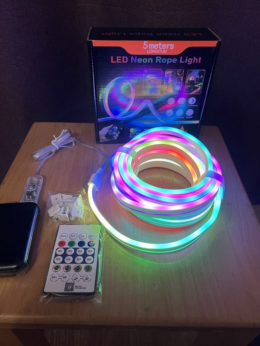 Розумна гнучка неонова стрічка 5 м RGB Лед лента Светодиодная лента