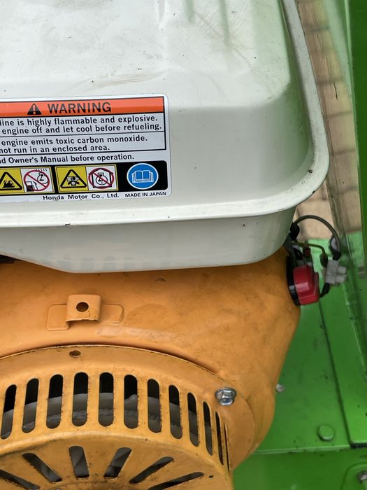 Rębak Rozdrabniacz  spalinowy do galezi 15km Profesionalny