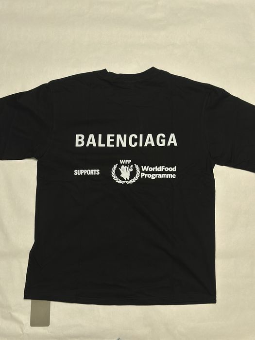 balenciaga world food programm L M баленсиага ворлд фуд tshirt tee футболка vetements erd