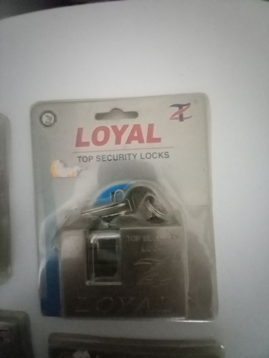 Cadeados e fechadura