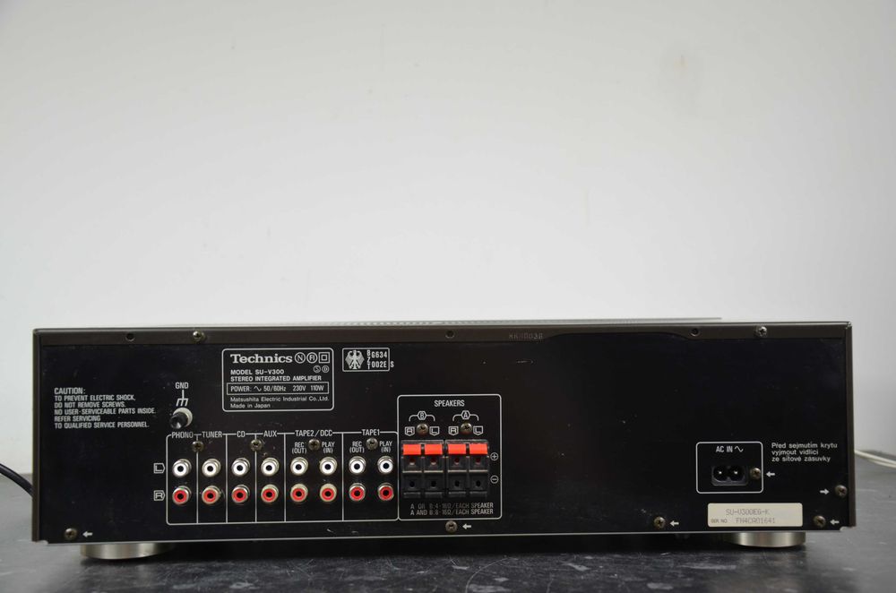 W super stanie wzmacniacz stereo TECHNICS SU-V300 Japoński New Class A