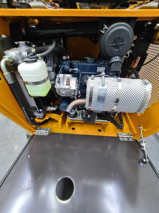 Mini Koparka Berger Kraus BK1500JS Joystick  osprzęt 1400kg KUBOTA