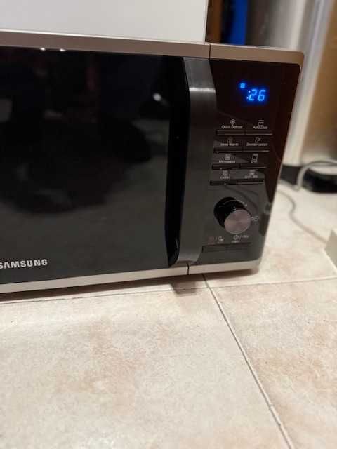 Micro-ondas Samsung com Grill (23l)