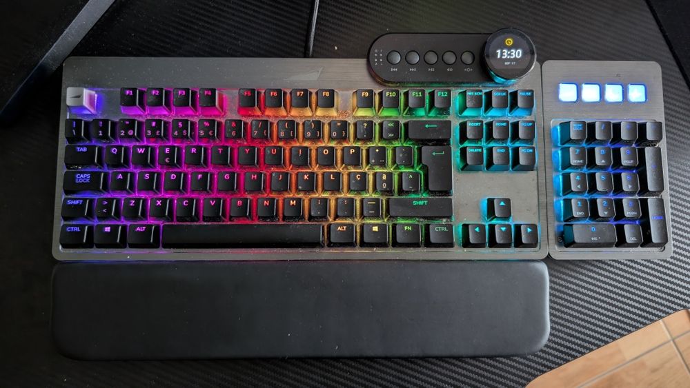 Pack gaming com rtx 3080 10gb , 32gb ram , i5 10600k , ssd 1 Tb , hdd