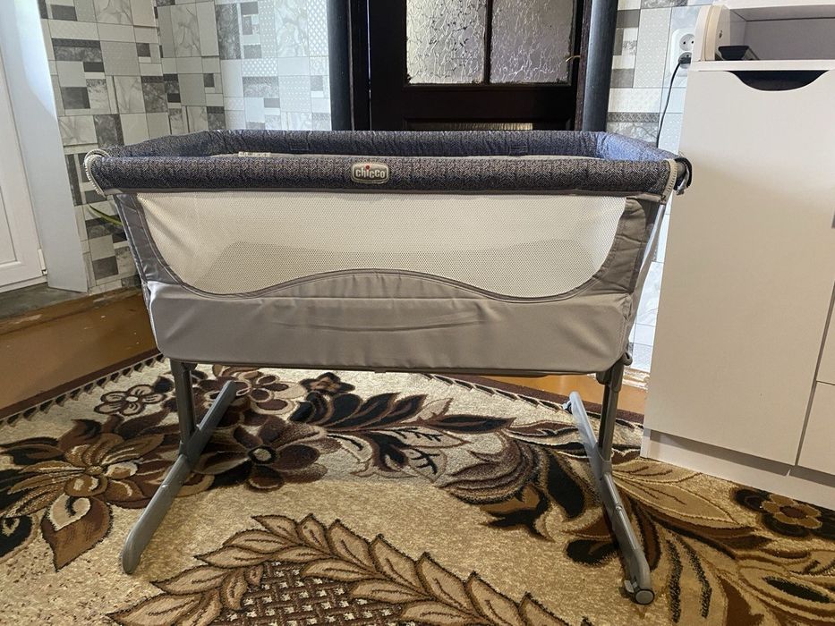 Приставная кроватка Chicco