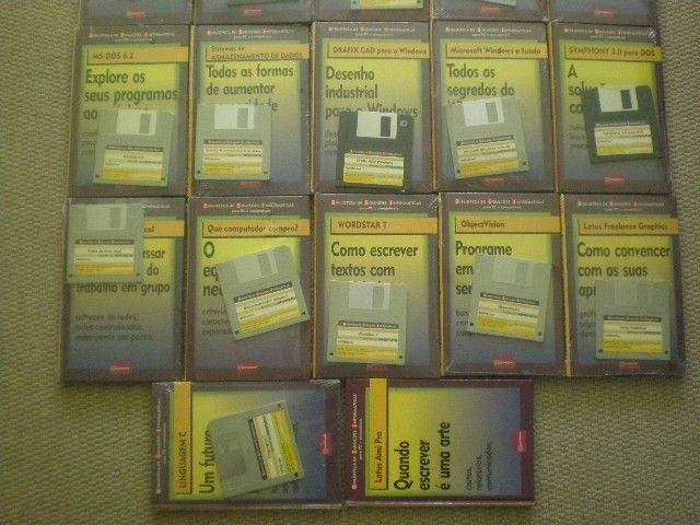 Biblioteca Soluções Informáticas - 21 livros novos/selados disquetes