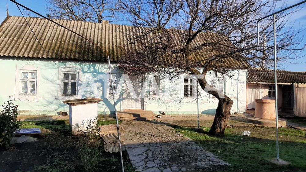 Великий будинок з ремонтом в селі Великий Буялик.