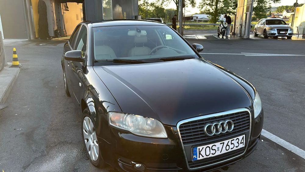 Audi A4Limousine