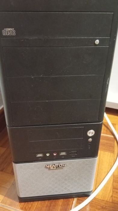 PC  Intel Pentium Dual CPU
E2200 2.2 GHz 1,99 GB de RAM
